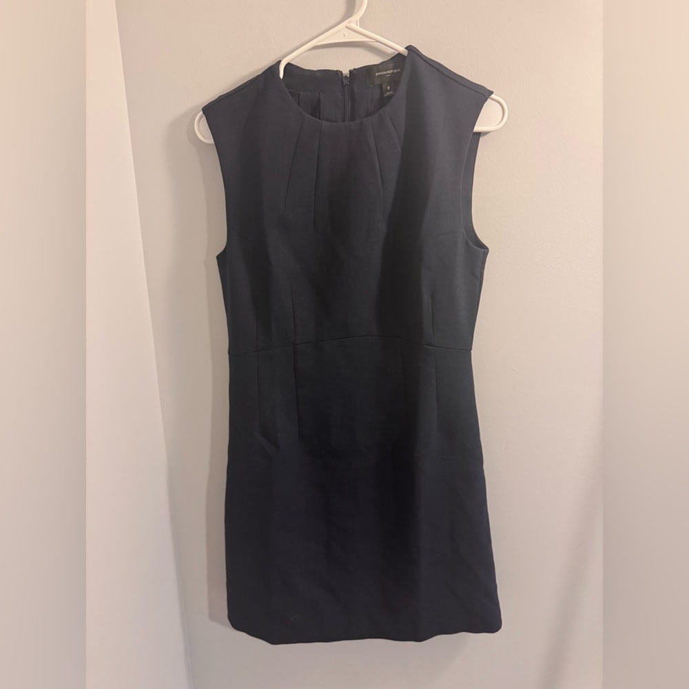 Banana Republic Navy Blue Sleeveless Sheath Dress